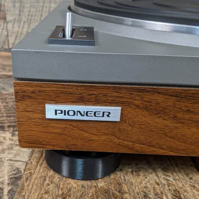 Pioneer PL-115D Semi-Automatic Turntable - Local Pick Up in Milwaukee, WI image 11
