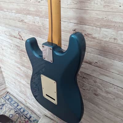 Used 1995 Fender American Standard Stratocaster with Matching Headstock, Maple Fretboard Ocean Turquoise image 13