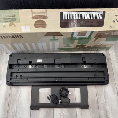 Yamaha PSR-E360DW image 2