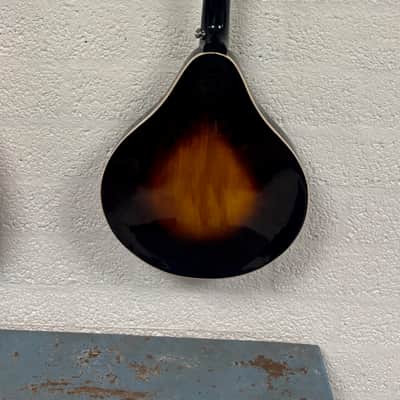 Gibson A50 mandolin app 1941 image 4