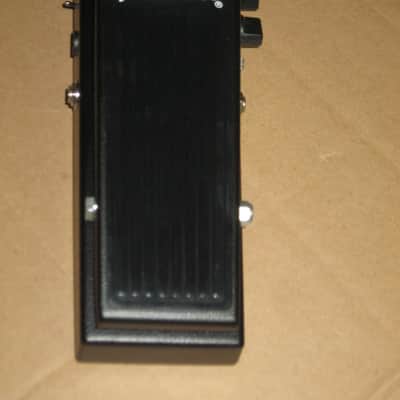new old stock (2019) very near A+ Fulltone Clyde Deluxe, Black (orig Feet&Screws were switched to new Dunlop feet/screws)+ battery, strings, & copy of Owner's Manual (NO box, NO orig paperwork, NO sticker) image 17