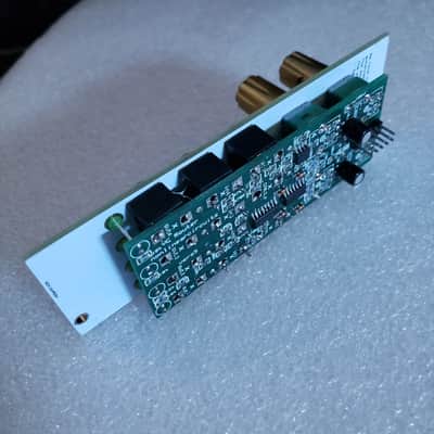 Nonlinearcircuits Router — White image 2