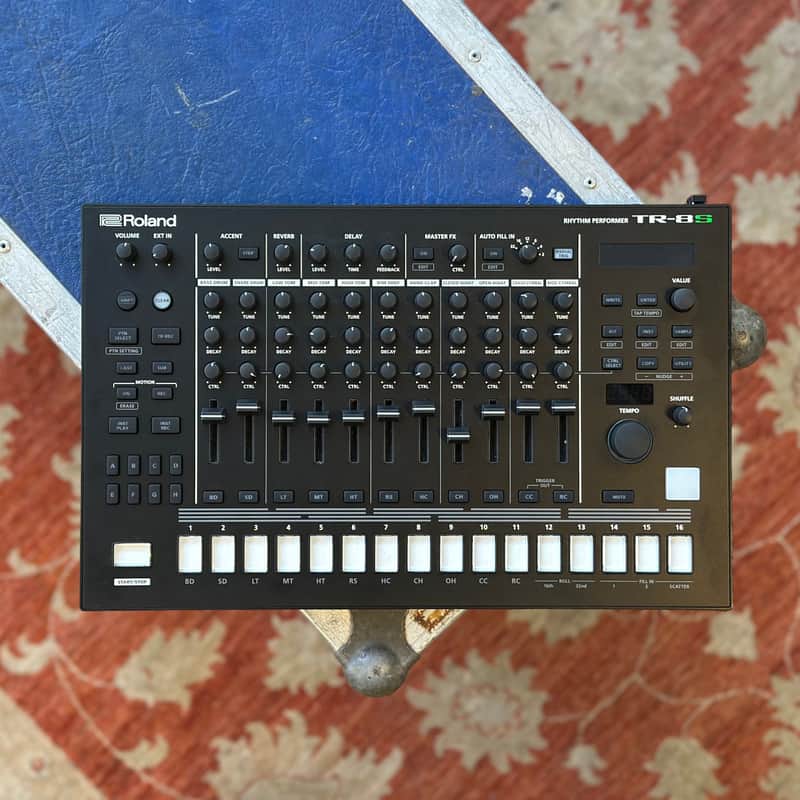Roland TR-8S Rhythm Performer image 1