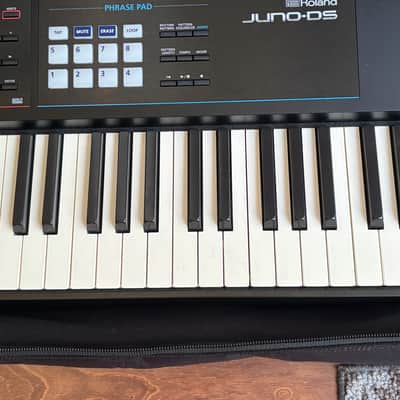 Roland Juno DS88 Synthesizer 2025 - Black image 5