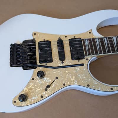 Ibanez RG350DX Electric Guitar HSH White image 2