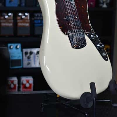 Fender Alternate Reality Series Electric XII with Pau Ferro Fretboard 2019 - Olympic White image 17