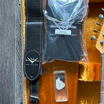 2014 Fender Custom Shop 1964 Stratocaster Shoreline Gold Flamed Maple Neck Closet Classic image 14