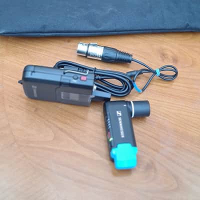 Sennheiser Sennheiser AVX Wireless Microphone Set | SK AVX + EKP AVX | 3.5mm | With Carrying Case image 15