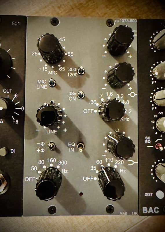AML ez1073-500 series preamp/EQ (2010s - Gray) image 1