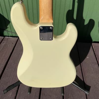 Fender Japan PB-331 Bass E-serial Left-Handed 1984 Vintage White image 8