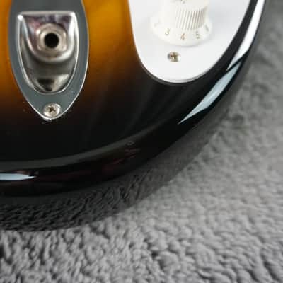 Fender Japan ST57-70TX 2004 Stratocaster 2-Tone Sunburst w/ Texas Special Pickups image 6