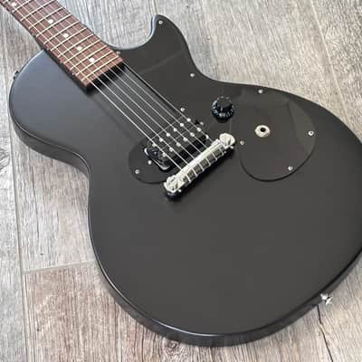 2011 Gibson Melody Maker HB - Rare Model / Satin Black / Original Gig Bag / Clean image 2