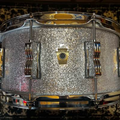 Ludwig 6.5" x 14" Classic Maple Snare Drum - Silver Sparkle image 1
