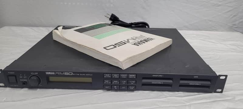 Yamaha RM50 Rhythm Tone Generator 1992 - Black image 1
