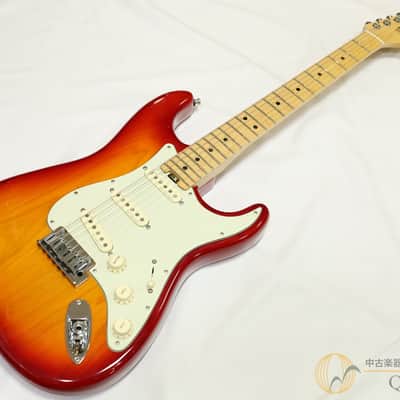 Fender American Elite Stratocaster Aged Cherry Burst 2019 image 2