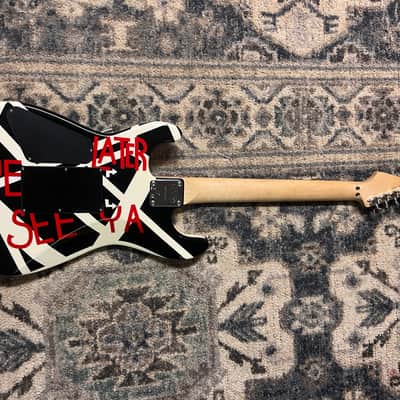 EVH Striped Series "Circles/See Ya" 2010 - 2024 - Gloss Black/White image 3