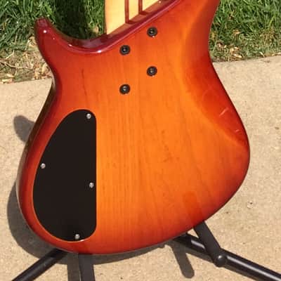 Warmoth Gecko Custom 5 String Bass 2000's Red Sunburst / Seymour Duncan P/Us image 4