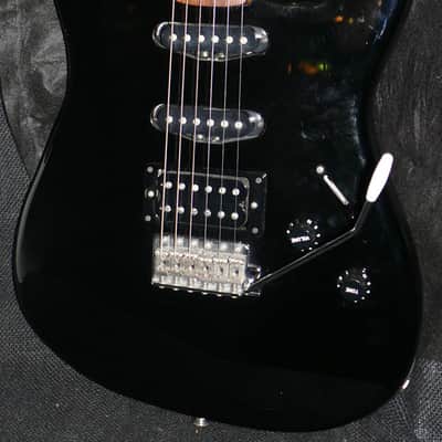 Tokai Custom Editon HSS Strat type 1986? Black image 4