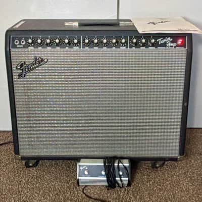 Fender Twin-Amp 2-Channel 100-Watt 2x12" Guitar Combo 2001 - 2010 - Black w/Foot Switch image 1