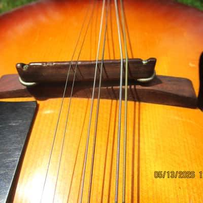 Gibson Kalamazoo KM-21 Mandolin, 1941, Sunburst, Case image 5