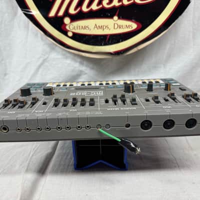 Roland MC-202 mc202 MicroComposer micro composer Monophonic Analog Synthesizer / Sequencer Module with Filter CV mod + power supply mod - with Boss Power Supply 1983 image 8