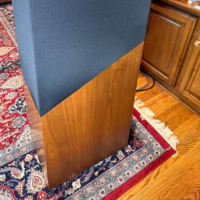 Vandersteen 5a (pre carbon) circa 2005 - Hard Wood Prob Walnut image 10