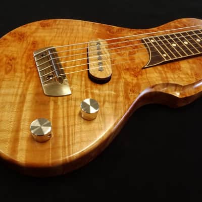 Rukavina 6 String Ripple Lap Steel -- 25" Curly Maple image 3