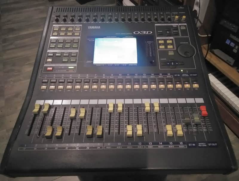 Yamaha 03D Mixer Digital | Reverb