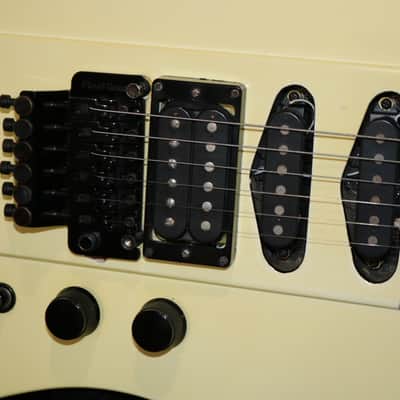 Super Rare 1986 USA Hamer Firebird - Alpine White - No Tariffs image 5