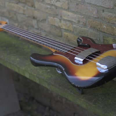 Fender Custom Shop '64 Precision Bass, Relic - Bleached 3-color Sunburst image 8