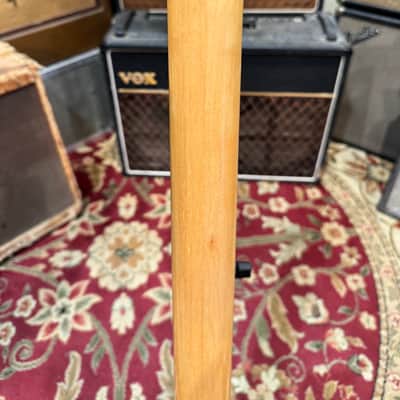 Peavey T-40 FL image 9