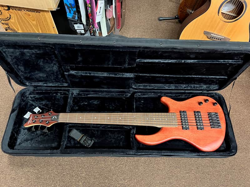 DEAN Edge 1 6-string BASS guitar NEW Vintage Mahogany w/ Light CASE B-stock NO stamp image 1