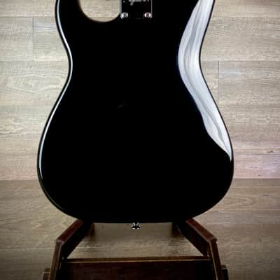 Squier by Fender Stratocaster – Black w/ White Pickguard (USED-Mint) image 6