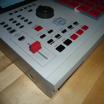 Custom Akai MPC 2000XL w/Red LEDs & PADs 1GB SCSI SD drive 32MB RAM image 4