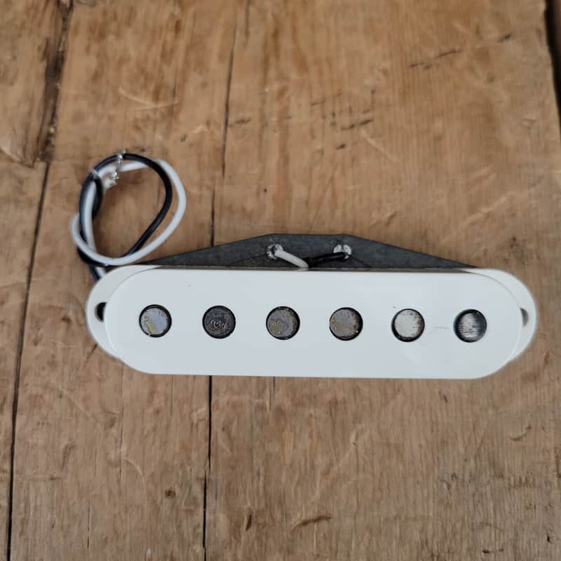 Fender Stratocaster Pickup with Cover 1980 image 1