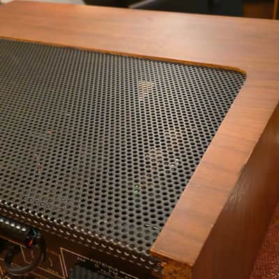 Very Rare Marantz 2250 and Walnut Cabinet image 5