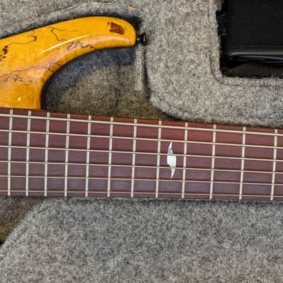 Roscoe SKB3006 - Gloss Spalted Maple image 5