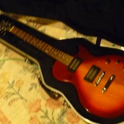 Epiphone Les Paul Special II 1996 - 2019 - Heritage Cherry Sunburst w/ Hard shell case image 1