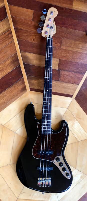 ORIGINAL 1998 FENDER JAZZ ELECTRIC ACTIVE DELUXE SERIES BASS BLACK GUITAR MEXICO image 1