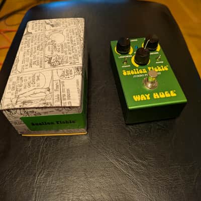 Way Huge WM41 Smalls Swollen Pickle Fuzz MkIII 2020 - Present - Green image 2