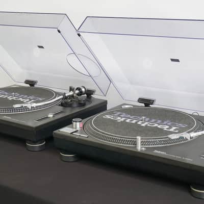 Technics SL-1210 MK3 Professional DJ Turntable Pair - Black - 240V image 2