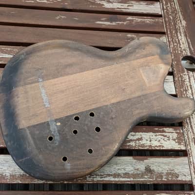 Mosrite Bluesbender Body image 1