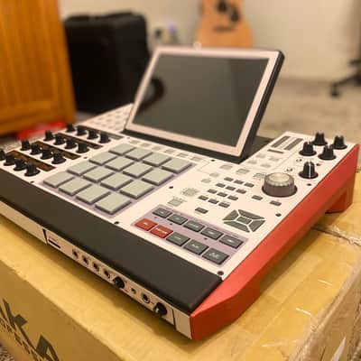Akai MPC X Standalone Sampler / Sequencer 2017 - Present - Black image 6