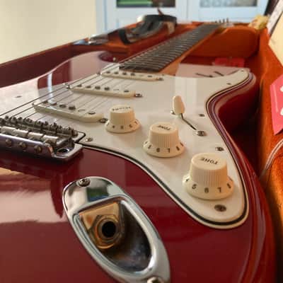 Fender American Vintage '65 Stratocaster Dakota Red (First Run / Flash Coat) – Outstanding Resonance & Tone image 2