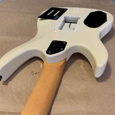 Yamaha RGZ211M White 90s Made in Taiwan //modded with tele type bridge//. image 10