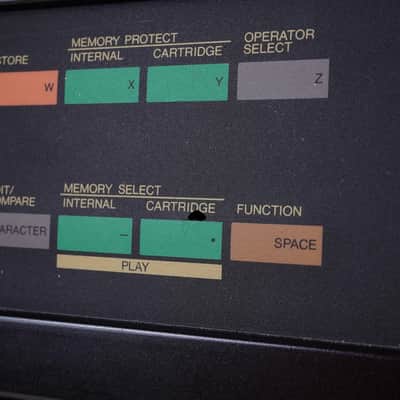Yamaha DX7 Programmable Algorithm Synthesizer 1980s Brown Original Version Made in Japan MIJ image 15