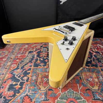 Gibson Flying V '67 Vintage Reissue Classic White - 1999 image 21