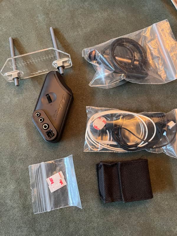 LR Baggs HiFi Duet dual source acoustic pickup system image 1