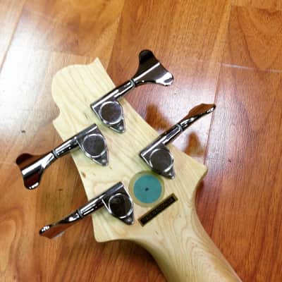 Samick Bennett Corsair Bass Guitar image 6