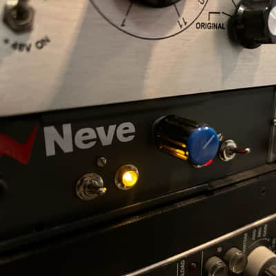 Neve V racked channel strip Mic Preamp & EQ with custom PSU - mic and line I/O image 4